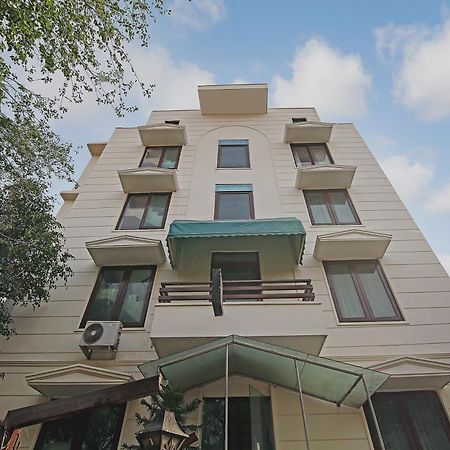 Capital O Tipsyy Near Aravali Biodiversity Park Gurgaon Exterior foto