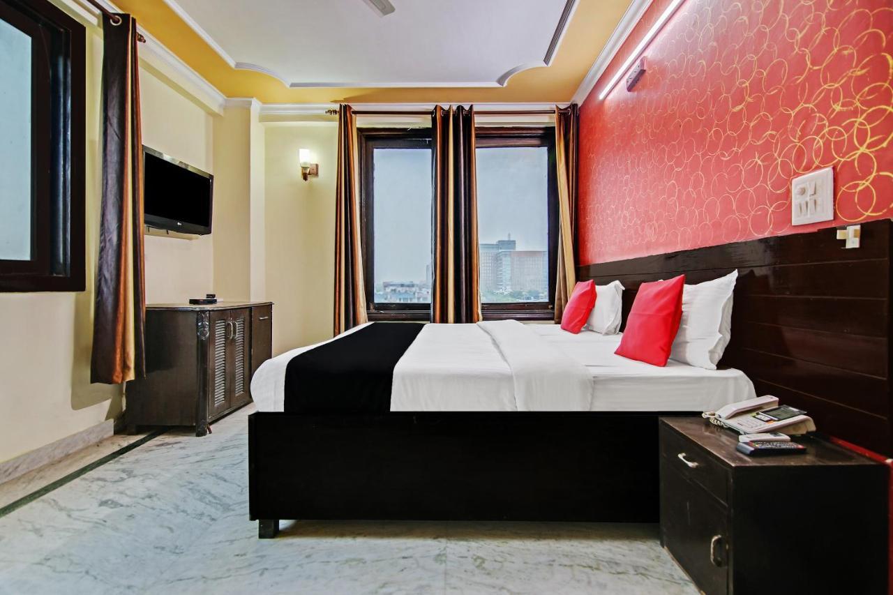 Capital O Tipsyy Near Aravali Biodiversity Park Gurgaon Exterior foto